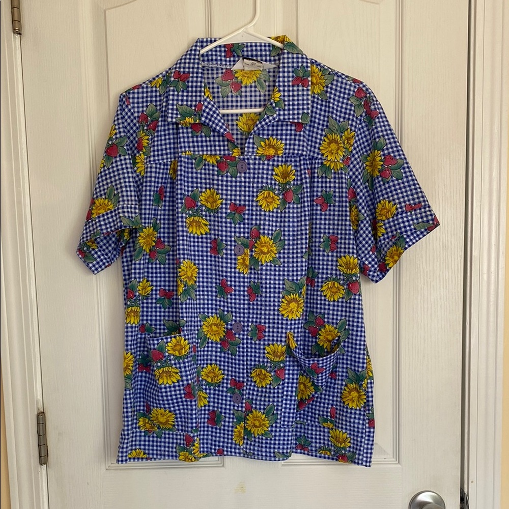 Vintage 90s Sunflower Strawberry Gingham Print Button Down Top Size L Made USA
